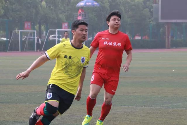CBA季前赛：上海在双加时中艰难逆转辽宁取得胜利